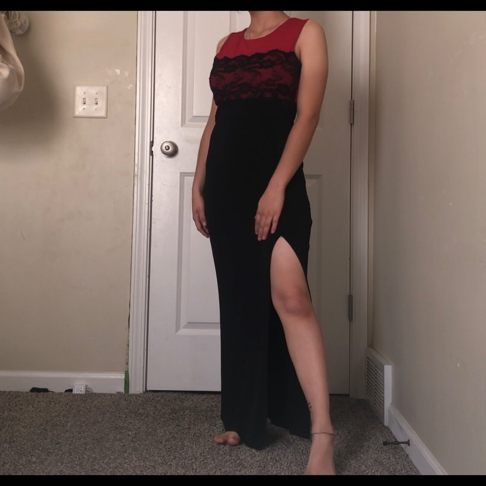Long black dress
